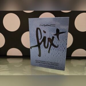 5/$25✨️M.A.C Setting Spray✨️